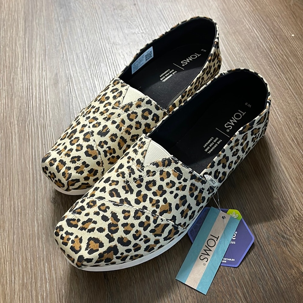 TOMS flats
